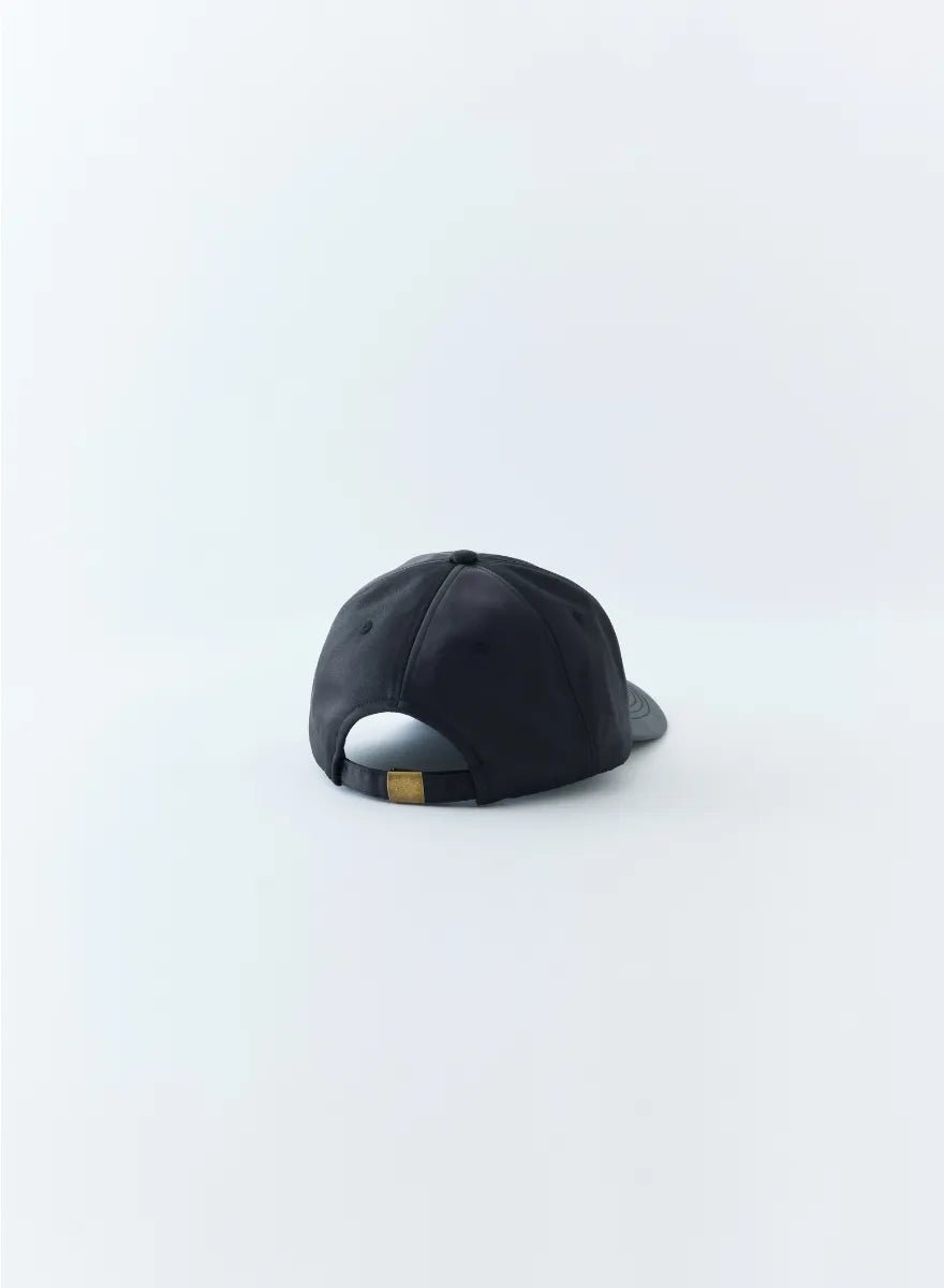 MES VACANCES - サテンロゴキャップ（Black）