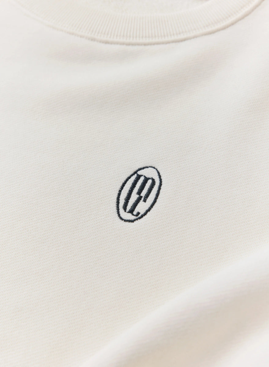 ロゴ刺繍ショートスウェット – MES VACANCES