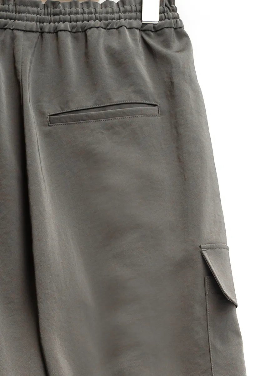 【KHAKIPOINT】Rivet Jogger Pants ジョガーパンツ / 追跡付 KHAKIPOINT】Rivet Jogger Pants ジョガーパンツ / 追跡付