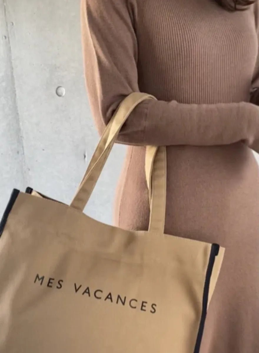 MES VACANCES - キャンバスロゴトートバッグ MES VACANCES - キャンバスロゴトートバッグ