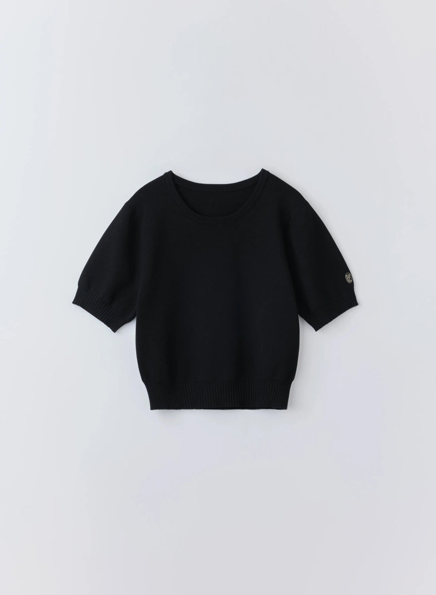 会場販売/お渡し】テンセルシルクロゴ刺繍ニット – MES VACANCES