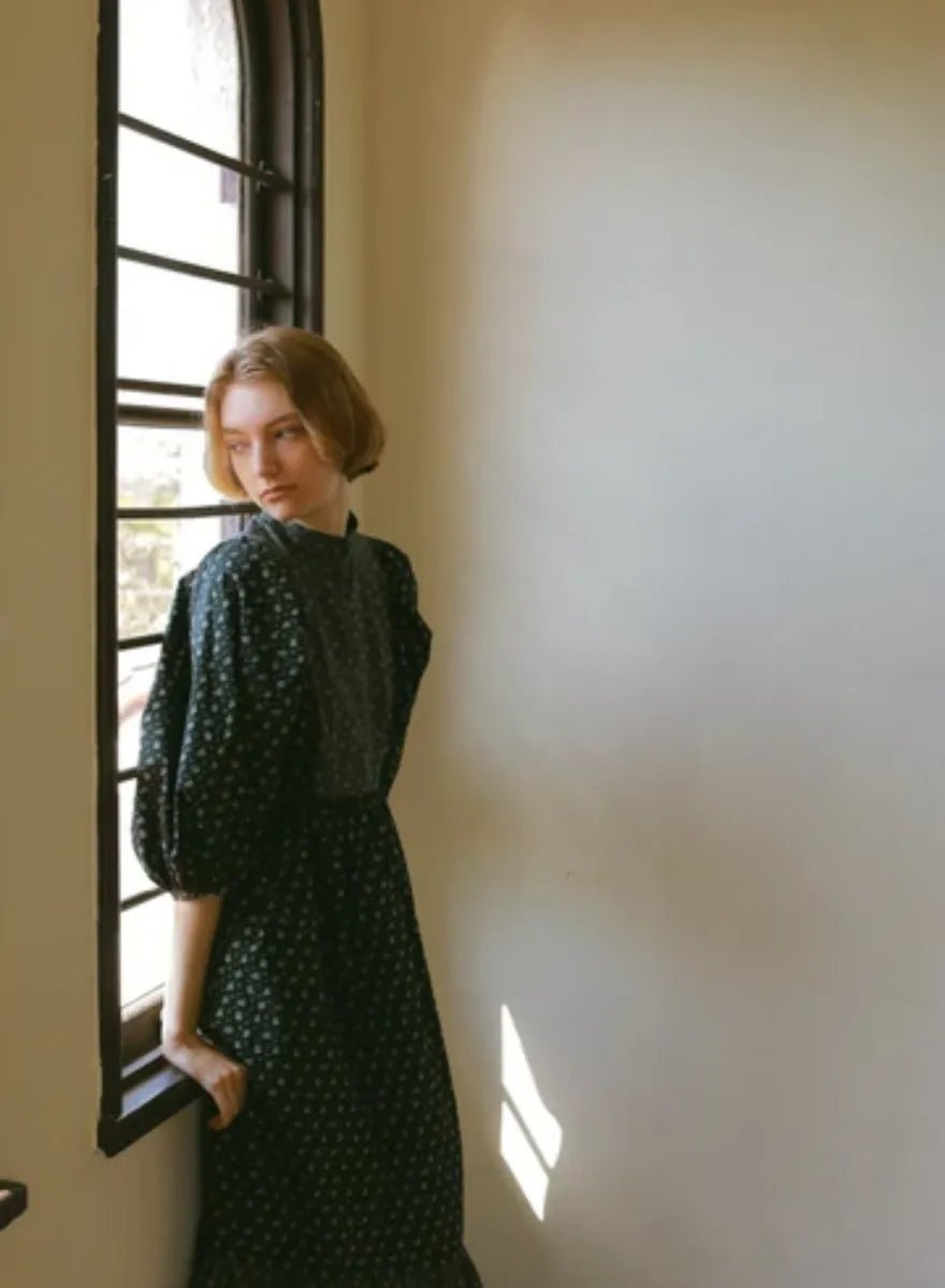 マージュ maje ティアードロングワンピース フラワープリント コットン MES VACANCES フラワープリント ワンピース | MES VACANCES
