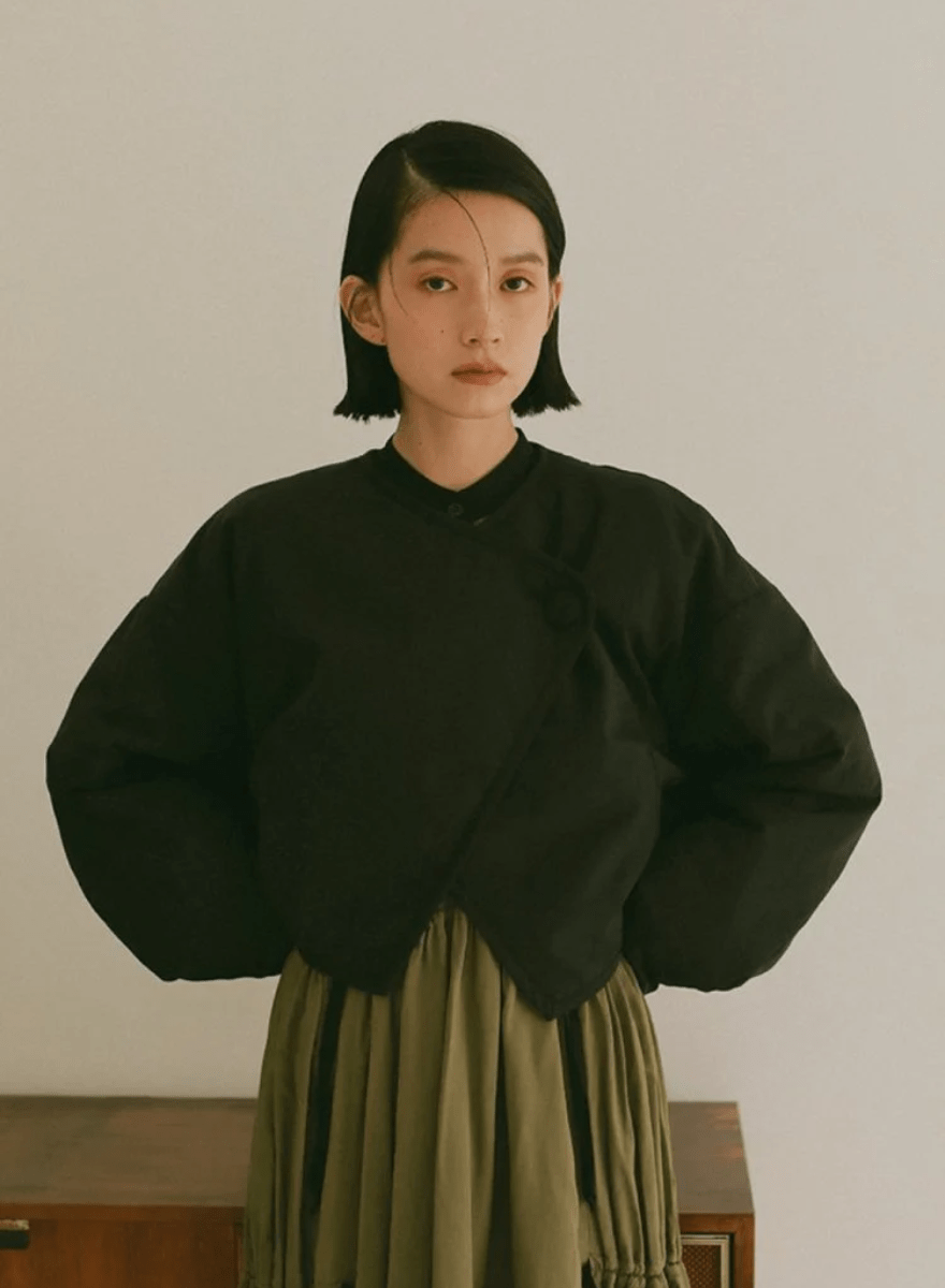 クロップドパデッドジャケット – MES VACANCES