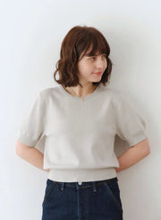 テンセルシルクロゴ刺繍ニット - MES VACANCES