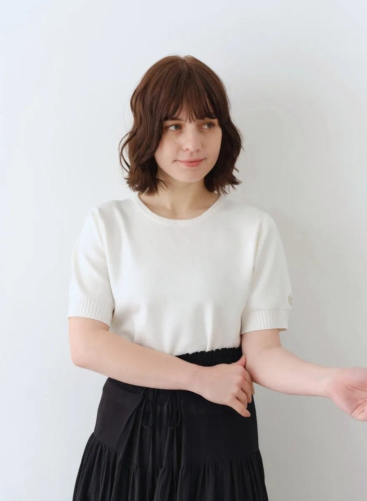 テンセルシルクロゴ刺繍ニット - MES VACANCES