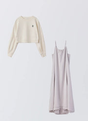 [SET]ロゴ刺繍ショートスウェット+サテンキャミソールワンピース - MES VACANCES