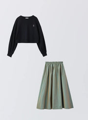 [SET]ロゴ刺繍ショートスウェット+タックギャザースカート - MES VACANCES