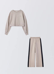 [SET]ロゴ刺繍ショートスウェット+サイドラインニットパンツ - MES VACANCES