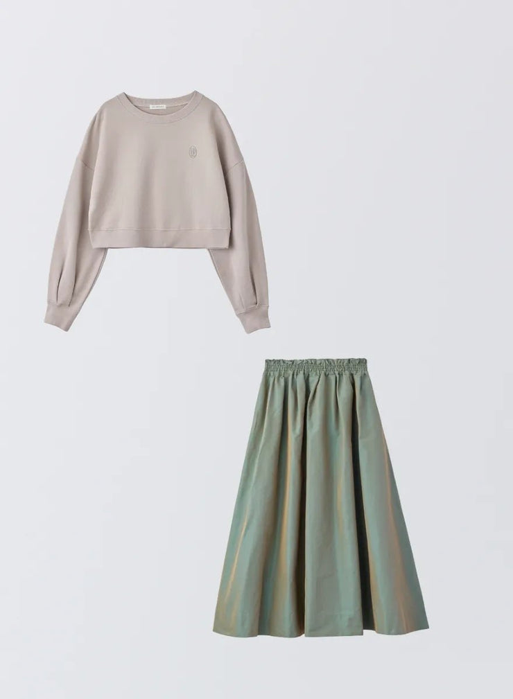 [SET]ロゴ刺繍ショートスウェット+タックギャザースカート - MES VACANCES