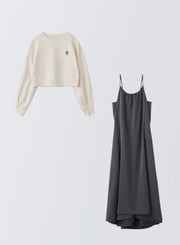 [SET]ロゴ刺繍ショートスウェット+サテンキャミソールワンピース - MES VACANCES