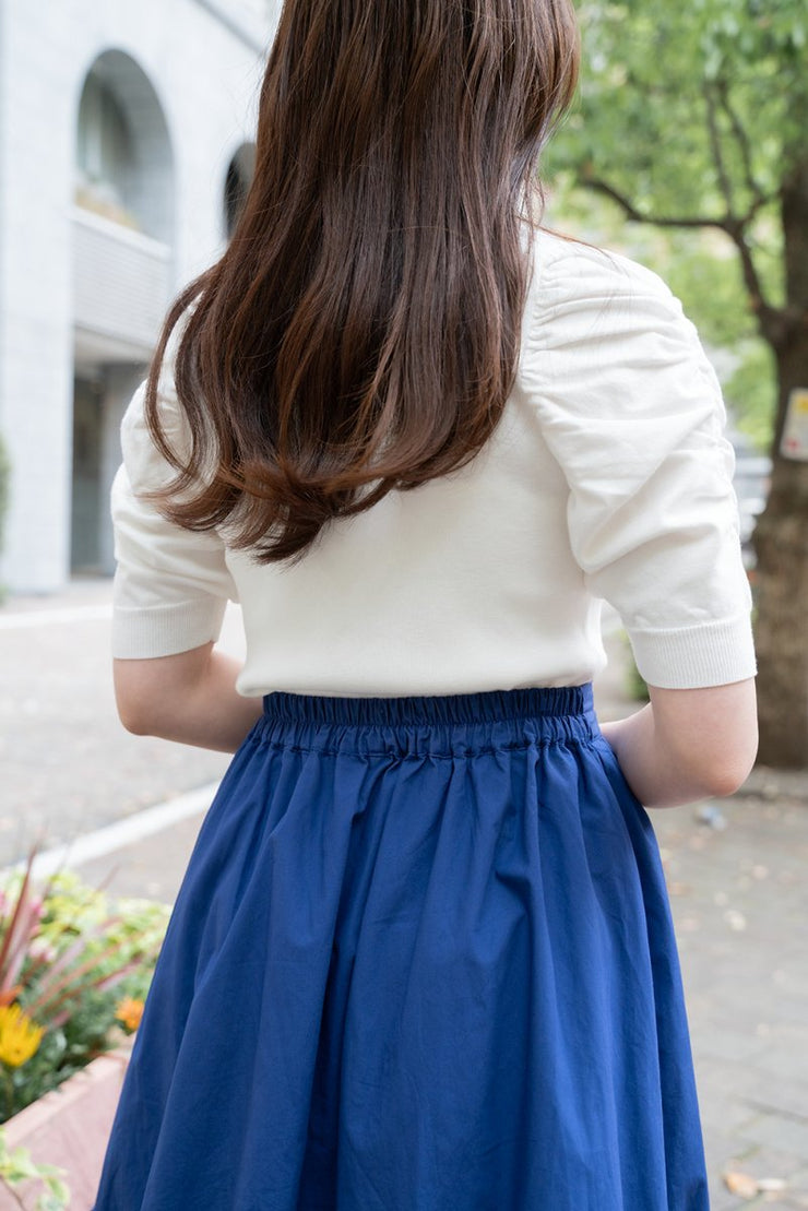 [set]【MES VACANCES×airCloset】<br>ヒヤシンススリーブニット(WHITE)<br>Organic cotton ティアードスカート(BLUE) - LES TROIS GRACES