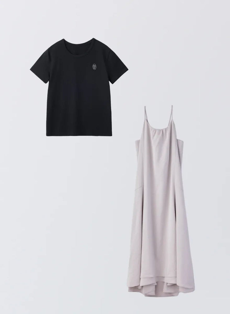 [SET]ロゴ刺繍Tシャツ+サテンキャミソールワンピース - MES VACANCES
